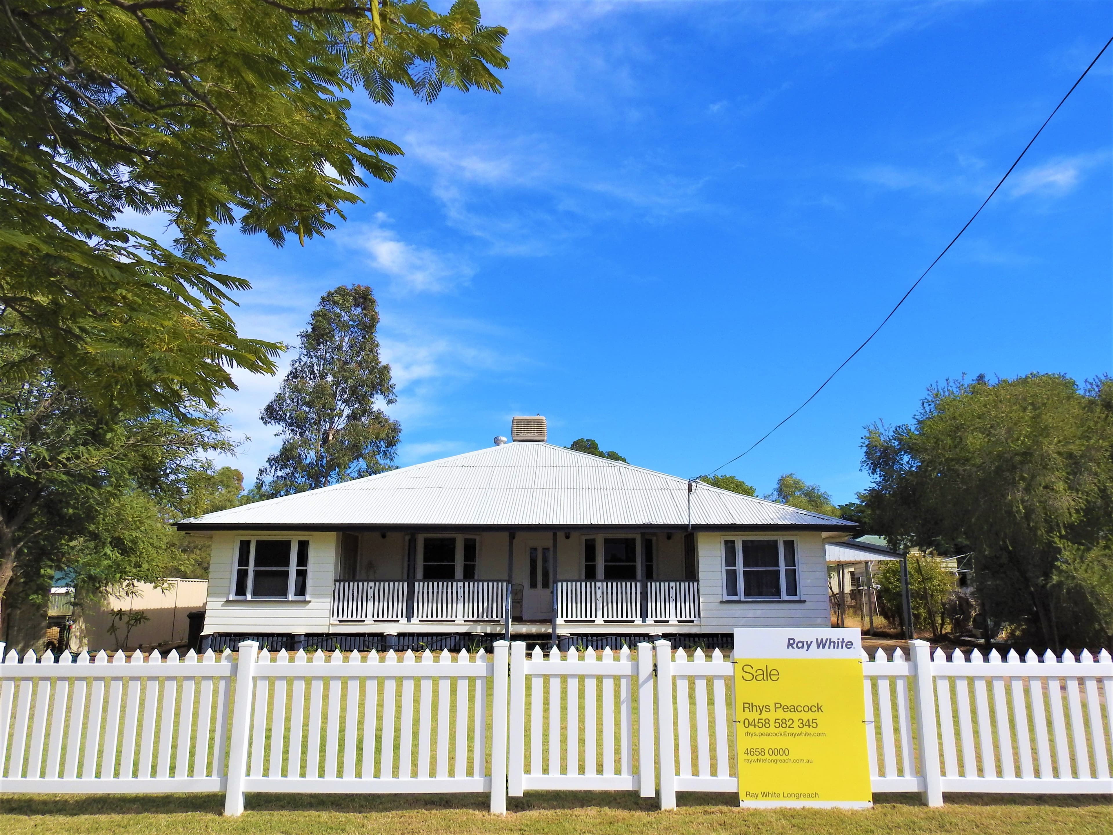 15 Lark Street, Longreach QLD 4730, Longreach - Image 1
