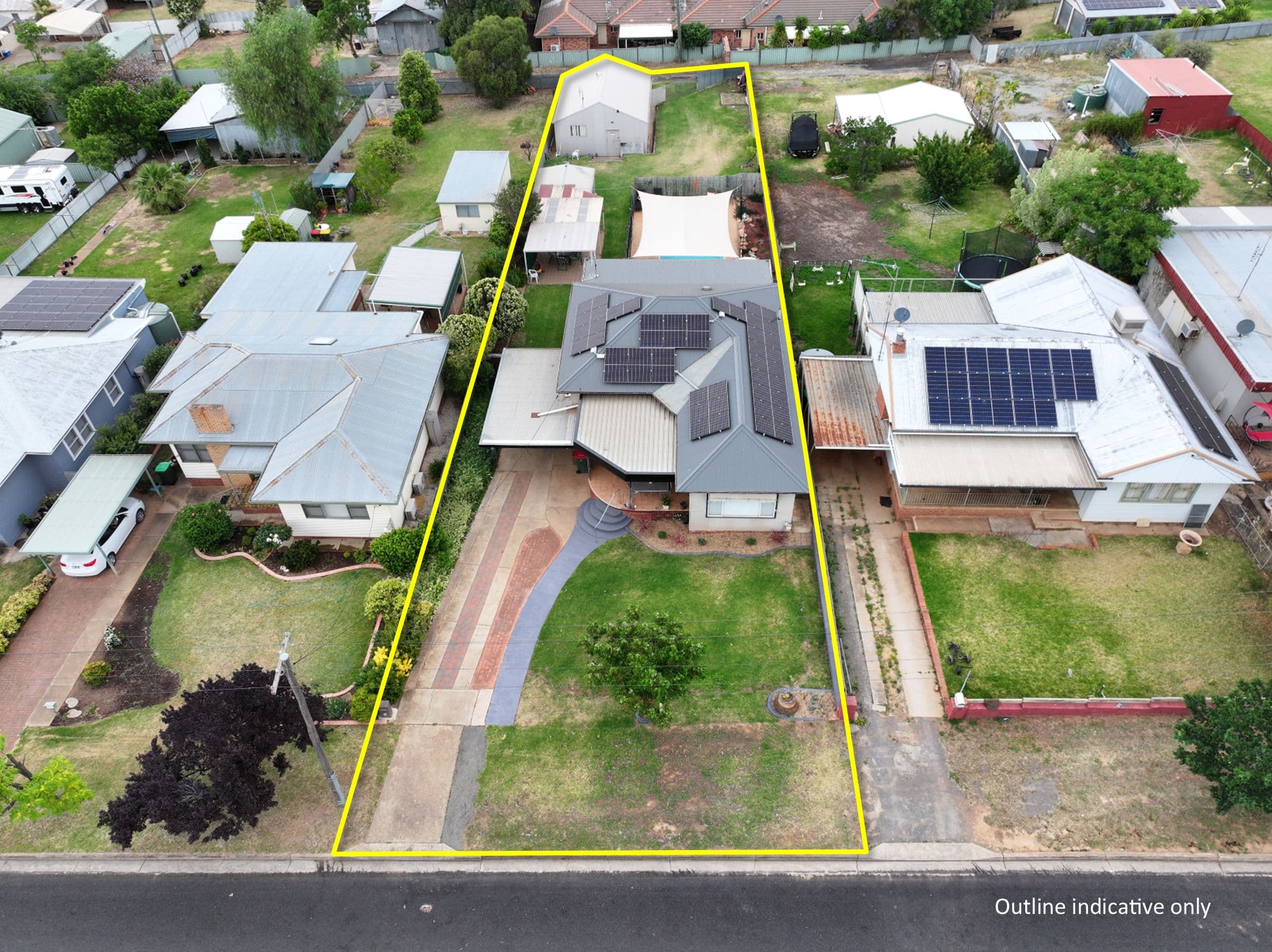 31 Rose Street, Parkes NSW 2870, Parkes - Image 1