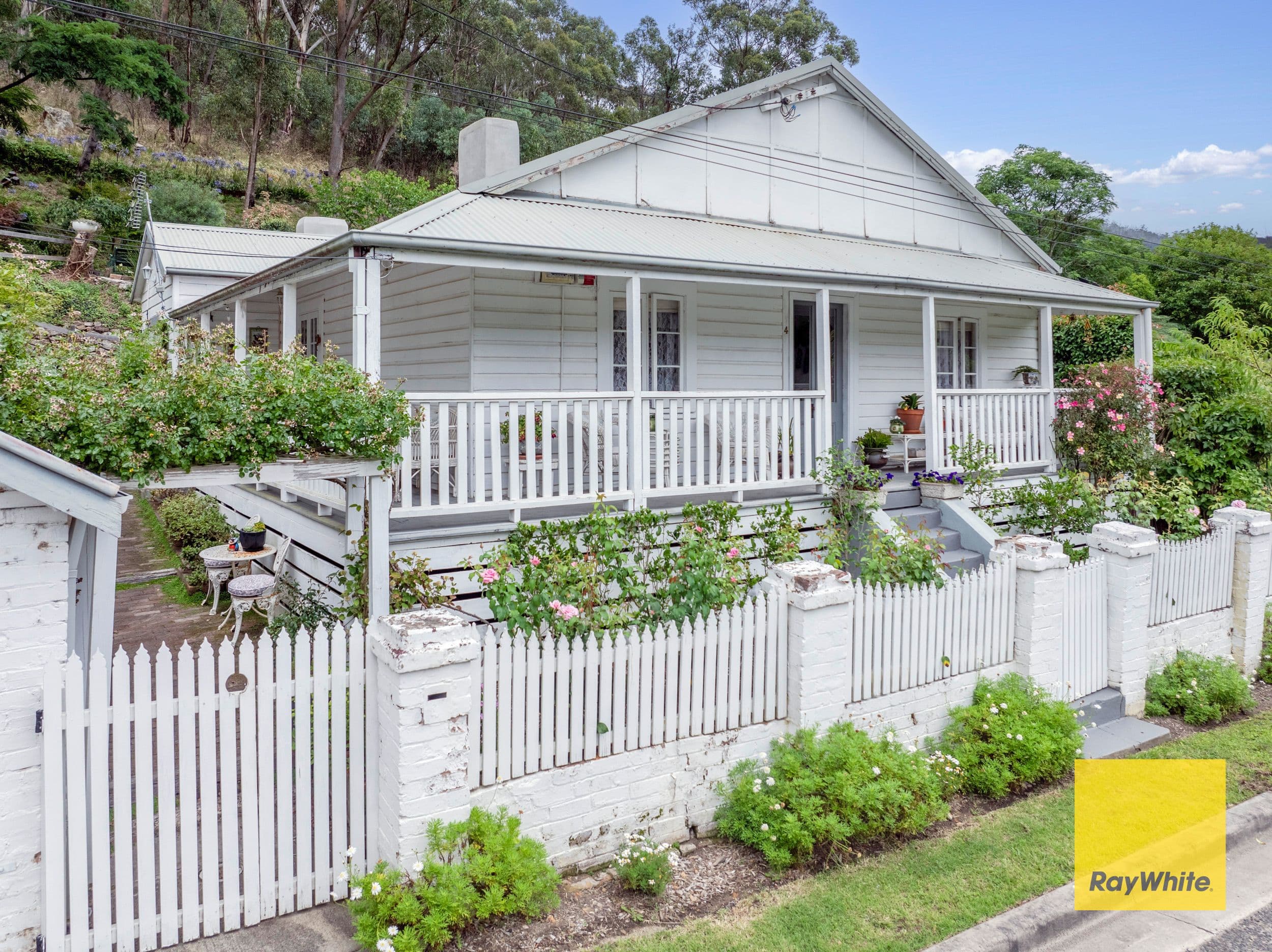 4 Gell Street, Lithgow NSW 2790, McKellars Park - Image 1