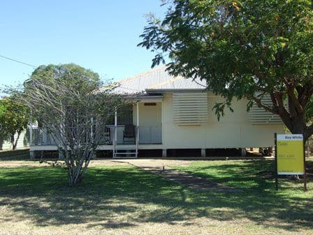 4 Shamrock Street, BLACKALL QLD 4472, Blackall - Image 1