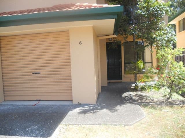 156 Greenacre Drive, ARUNDEL QLD 4214, Arundel - Image 1