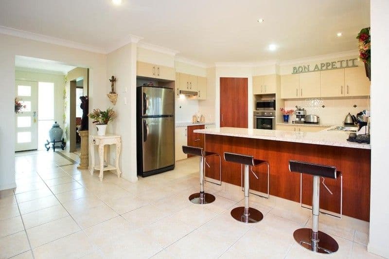 3 Hastings Close, CALAMVALE QLD 4116, Calamvale - Image 1