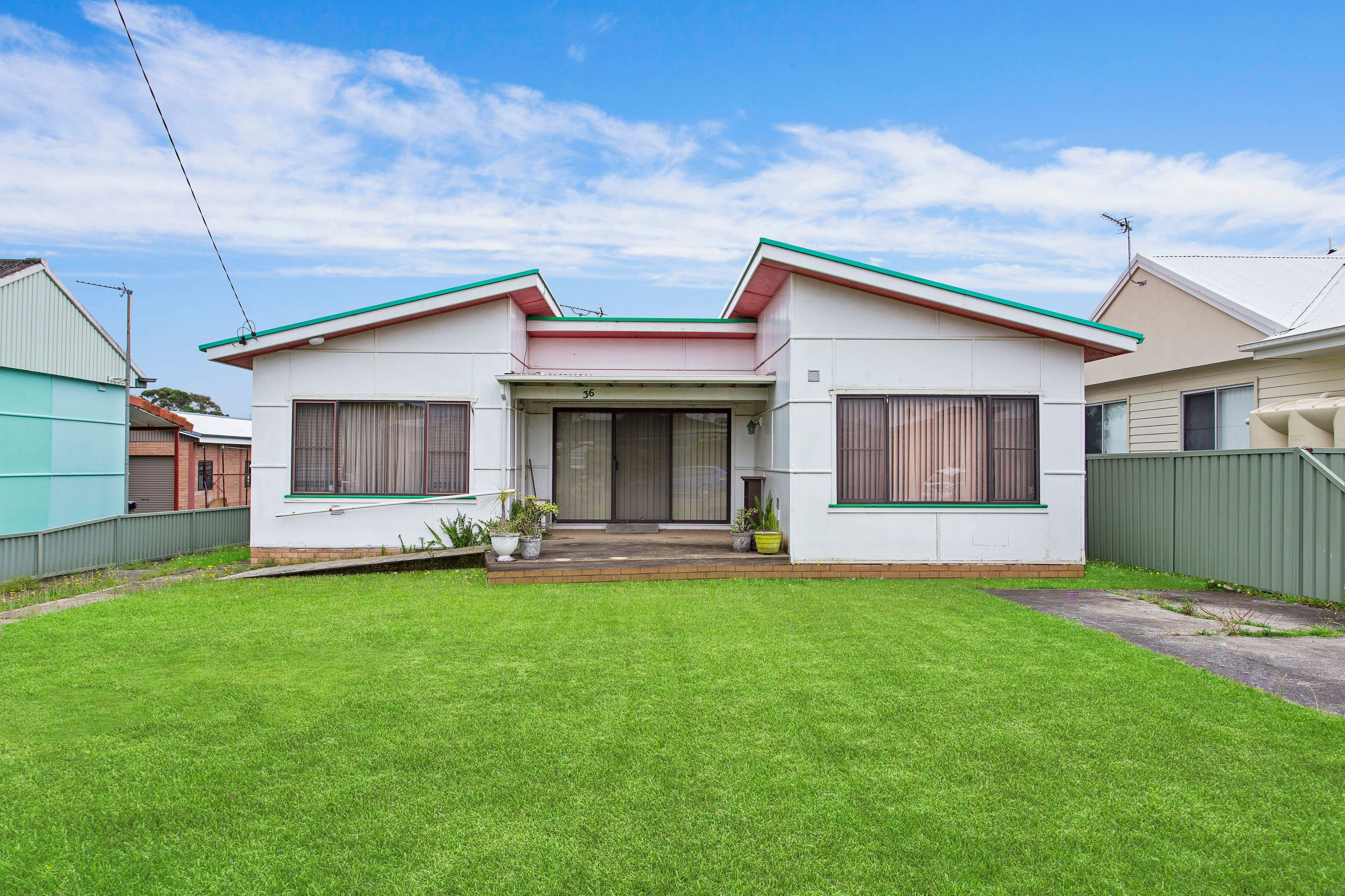 36 Griffiths Street, Oak Flats NSW 2529, Oak Flats - Image 1
