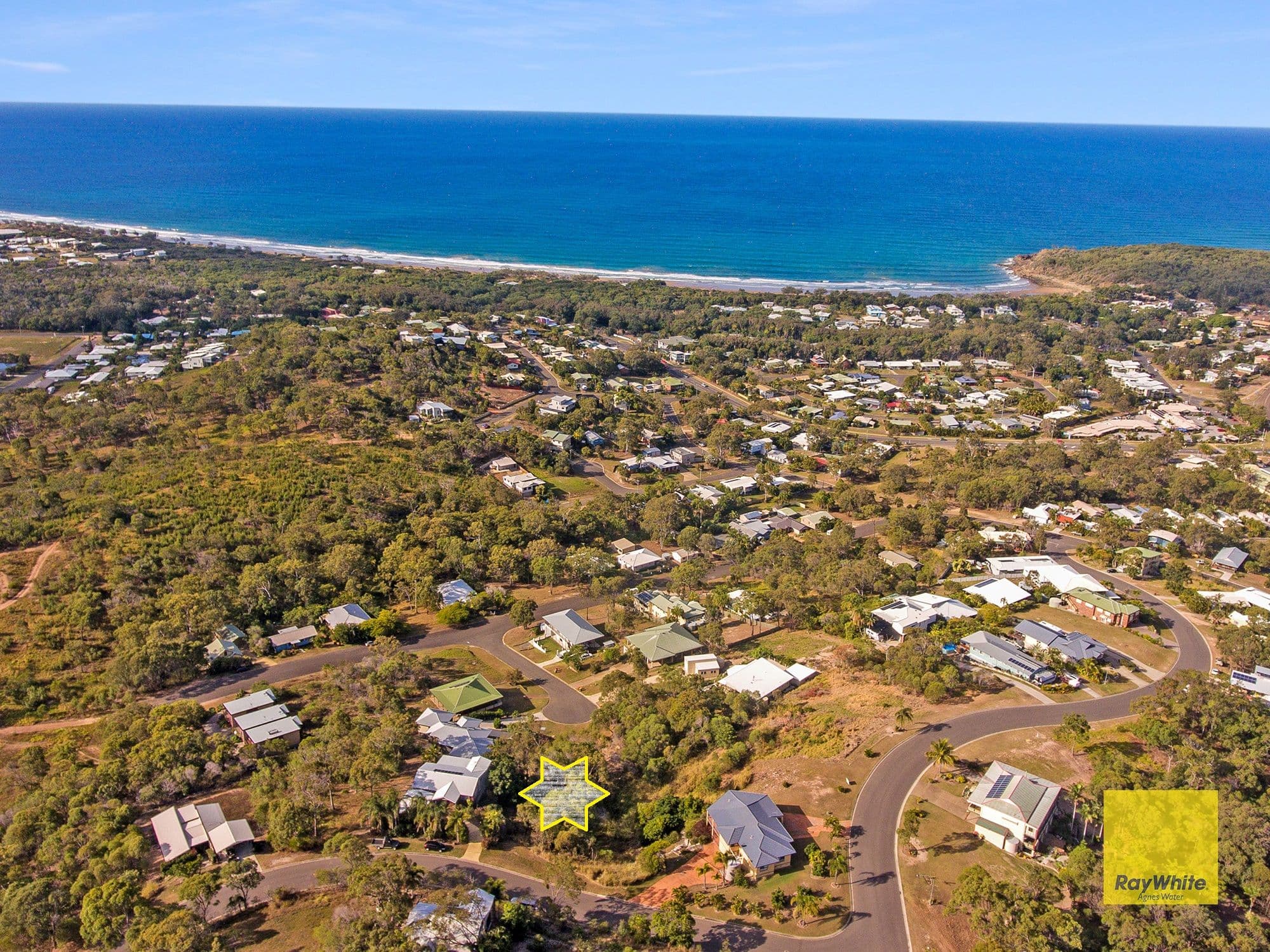 4 The Crescent, Agnes Water QLD 4677, Agnes Water - Image 1