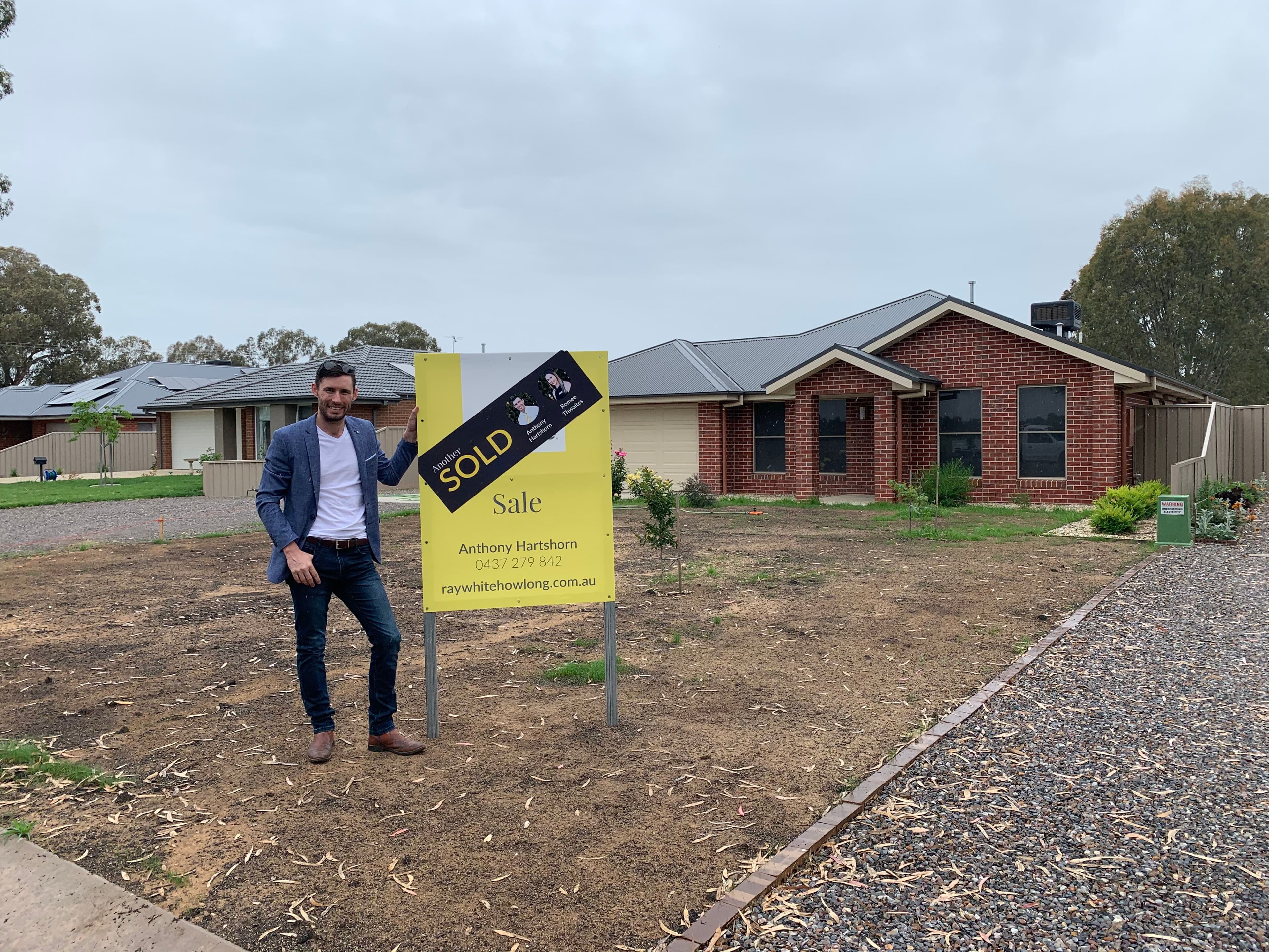 190 Jude Street, Howlong NSW 2643, Howlong - Image 1
