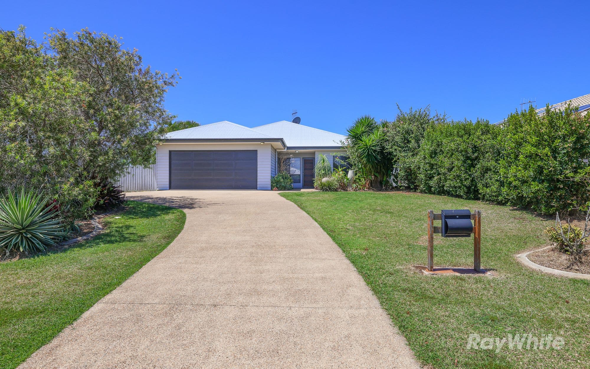 3 Tulipwood Place, Coral Cove QLD 4670, Coral Cove - Image 1