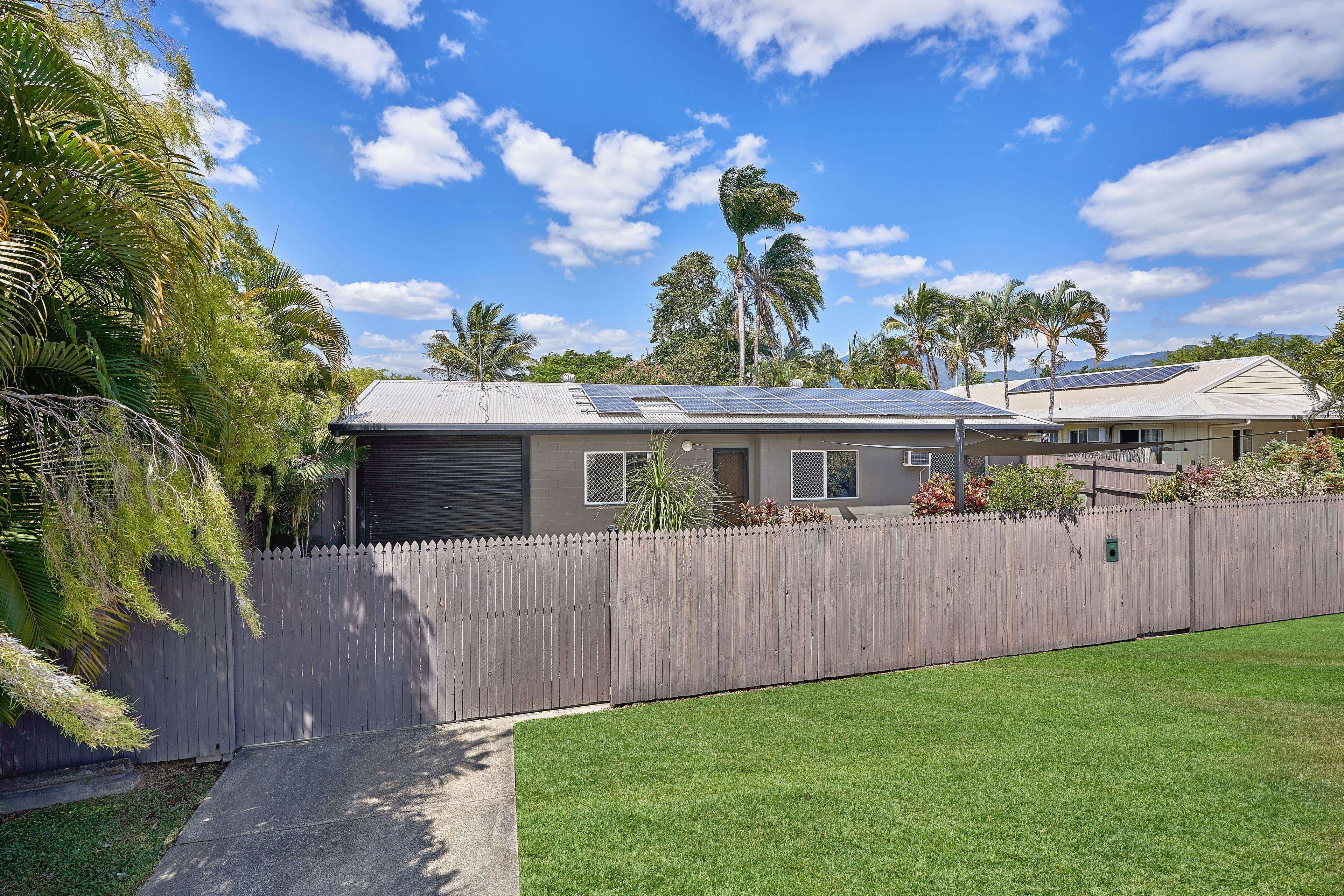 21 Idaho, White Rock QLD 4868, White Rock - Image 1
