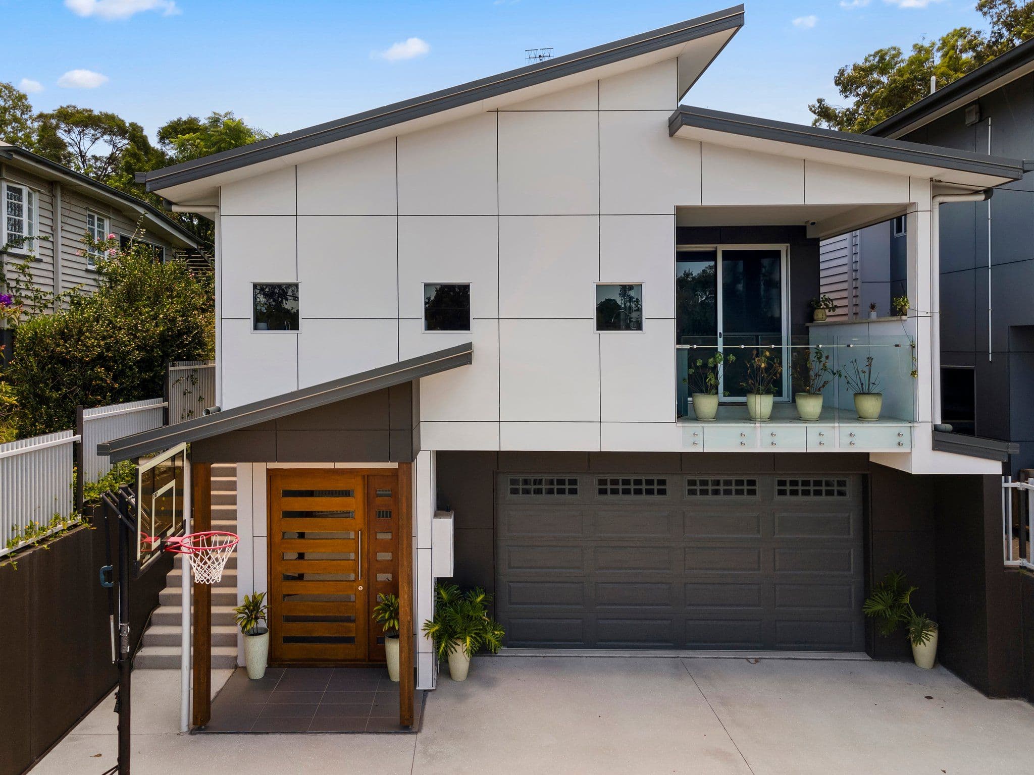 136 Creek Road, Mount Gravatt East QLD 4122, Mount Gravatt East - Image 1