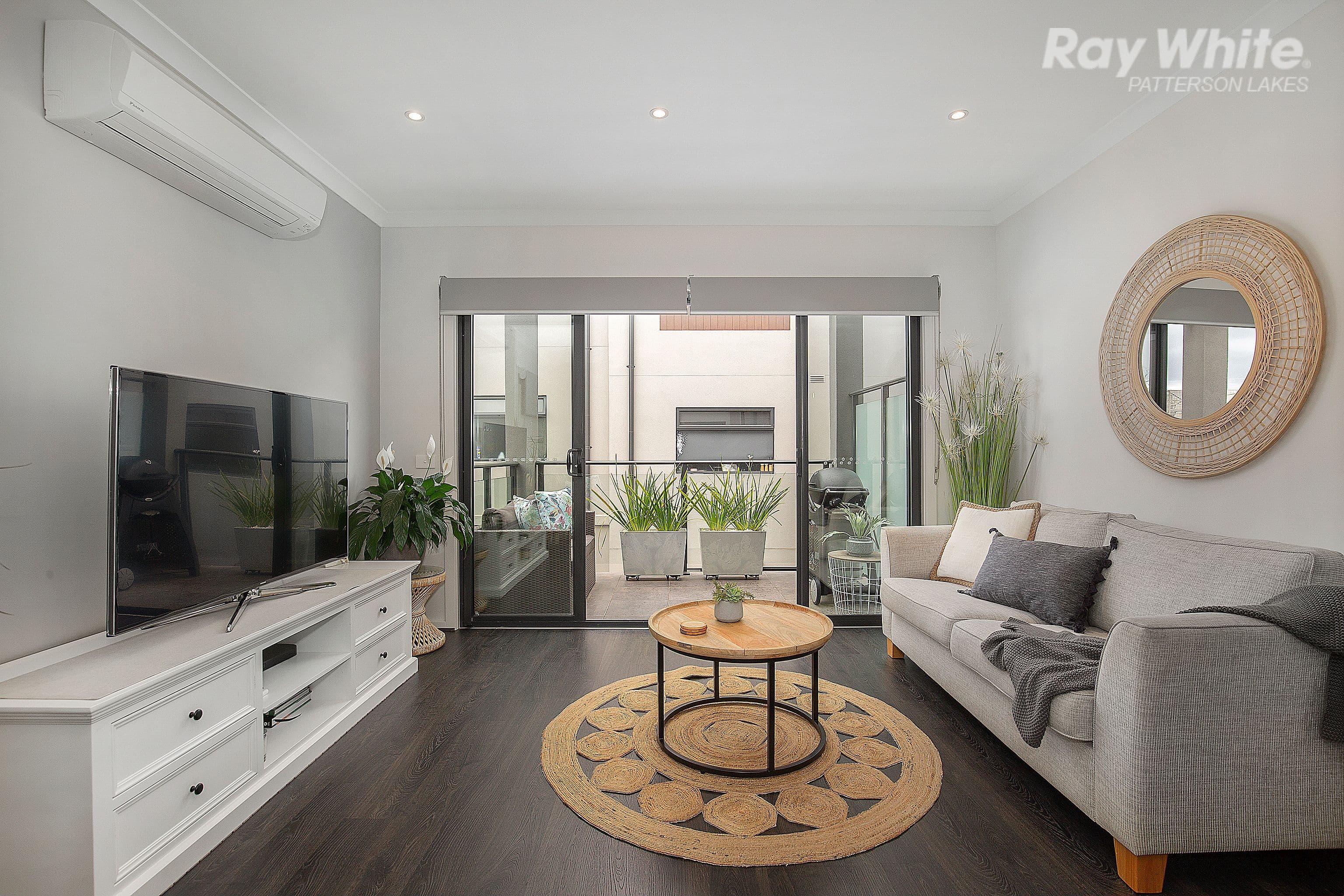 17 Gordon Street, Mornington VIC 3931, Mornington - Image 1