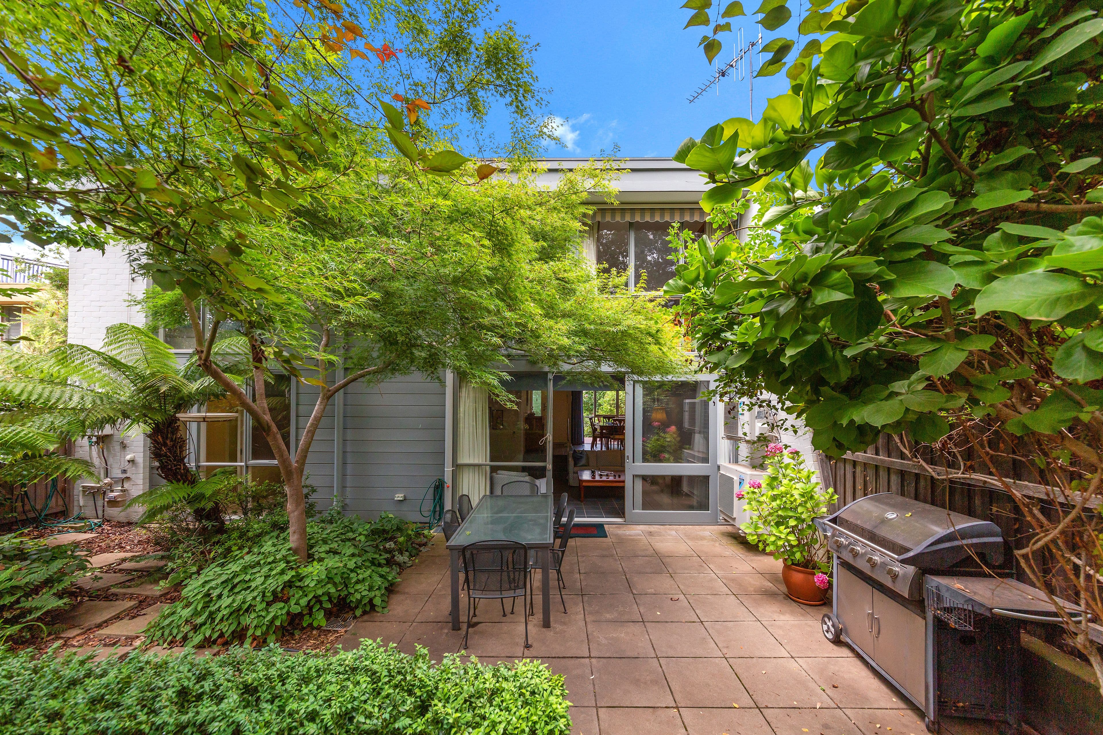8 Cornish Place, Holder ACT 2611, Holder - Image 1