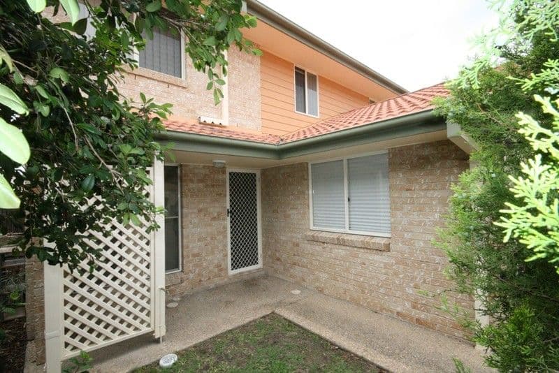 84 Cumberland Drive, VARSITY LAKES QLD 4227, Varsity Lakes - Image 1