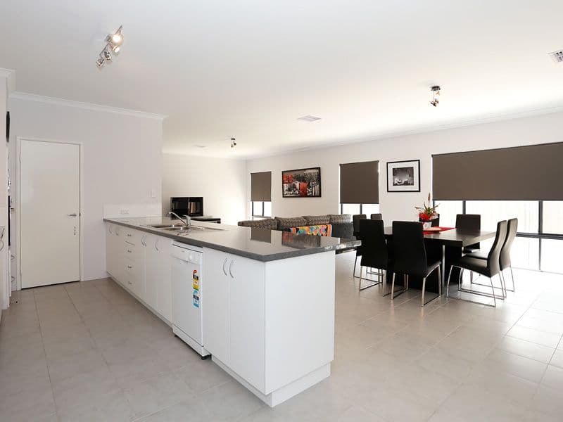 28 Alnwick Turn, LANDSDALE WA 6065, Landsdale - Image 1