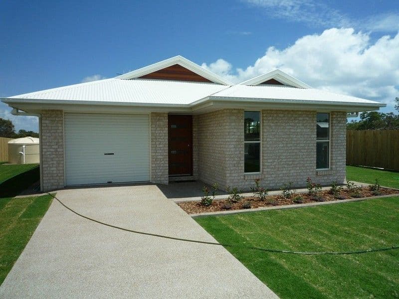 7 Oriole Court, WOODGATE QLD 4660, Woodgate - Image 1