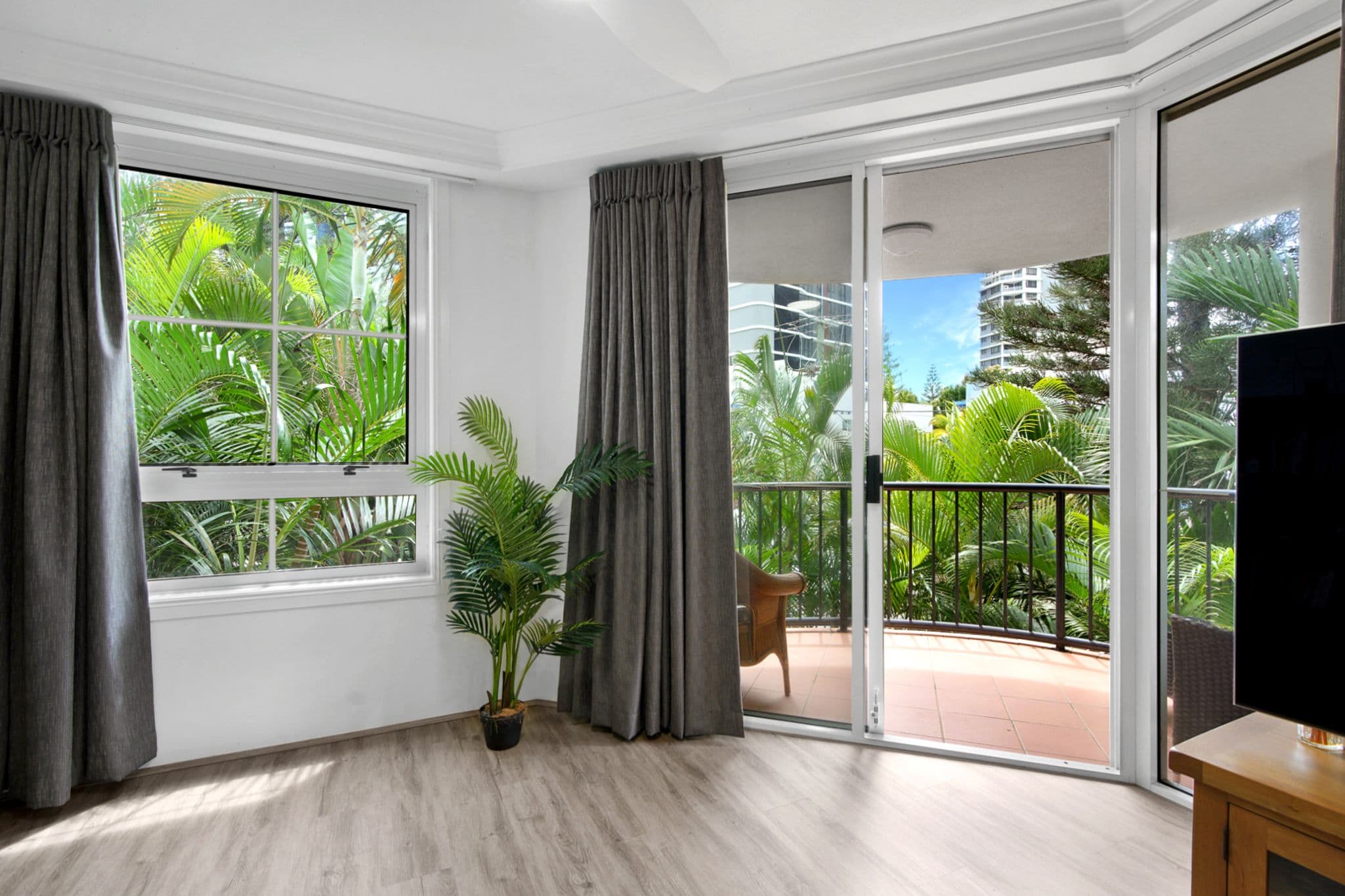 9-21 Beach Parade, Surfers Paradise QLD 4217, Surfers Paradise - Image 1