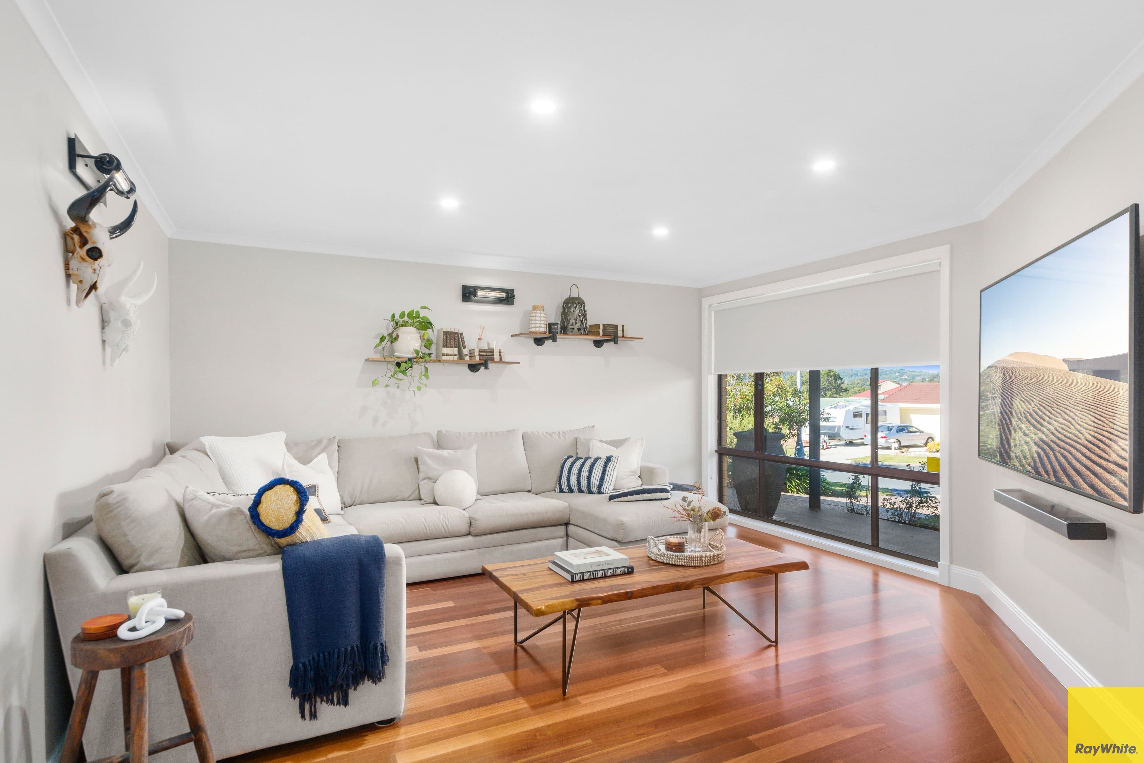 10 Sunray Crescent, Horsley NSW 2530, Horsley - Image 1