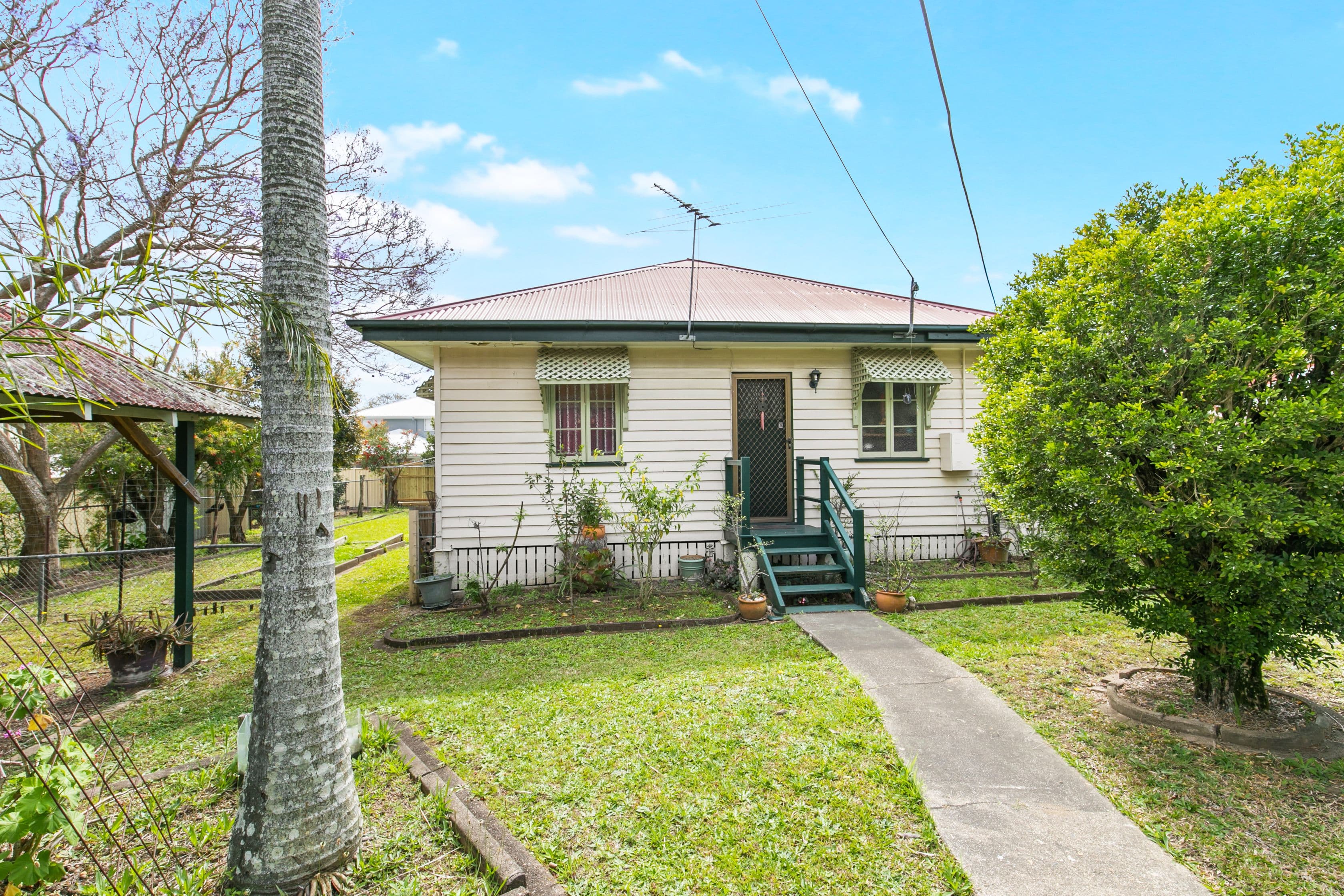 40 Hutton Avenue, Wynnum QLD 4178, Wynnum - Image 1
