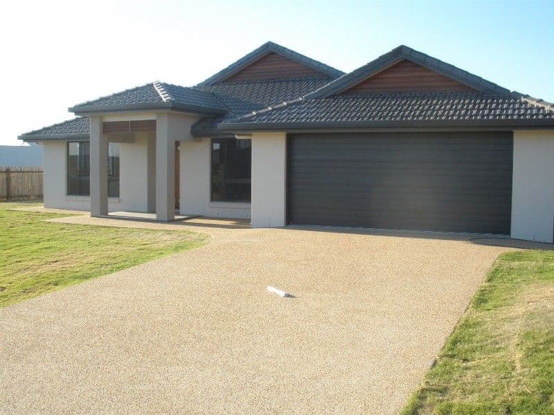 7 Laird Avenue, NORMAN GARDENS QLD 4701, Norman Gardens - Image 1