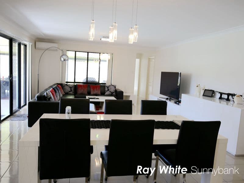 14 Yering Place, Wynnum West QLD 4178, Wynnum West - Image 1