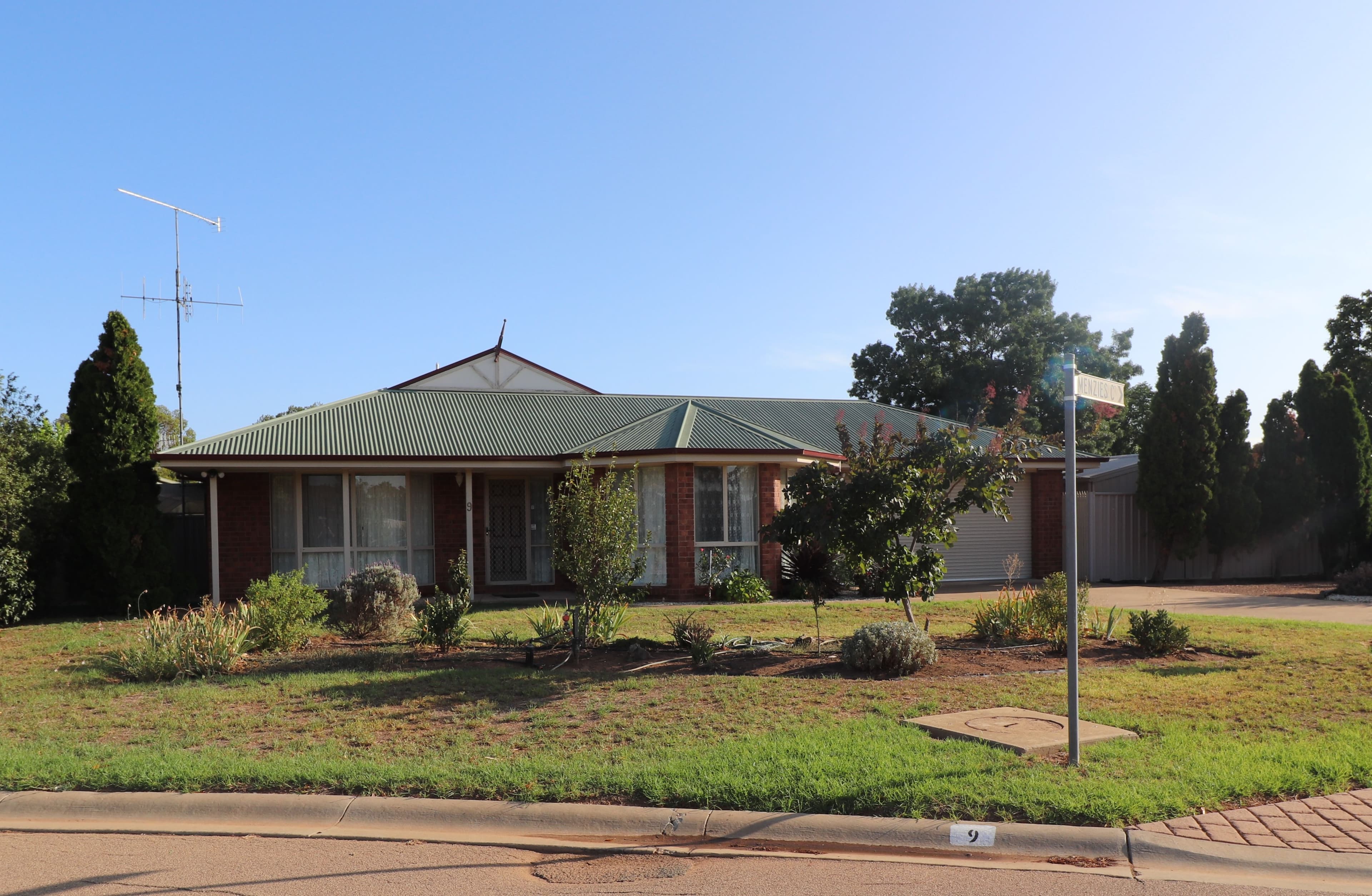 9 Henley Close, Kyabram VIC 3620, Kyabram - Image 1