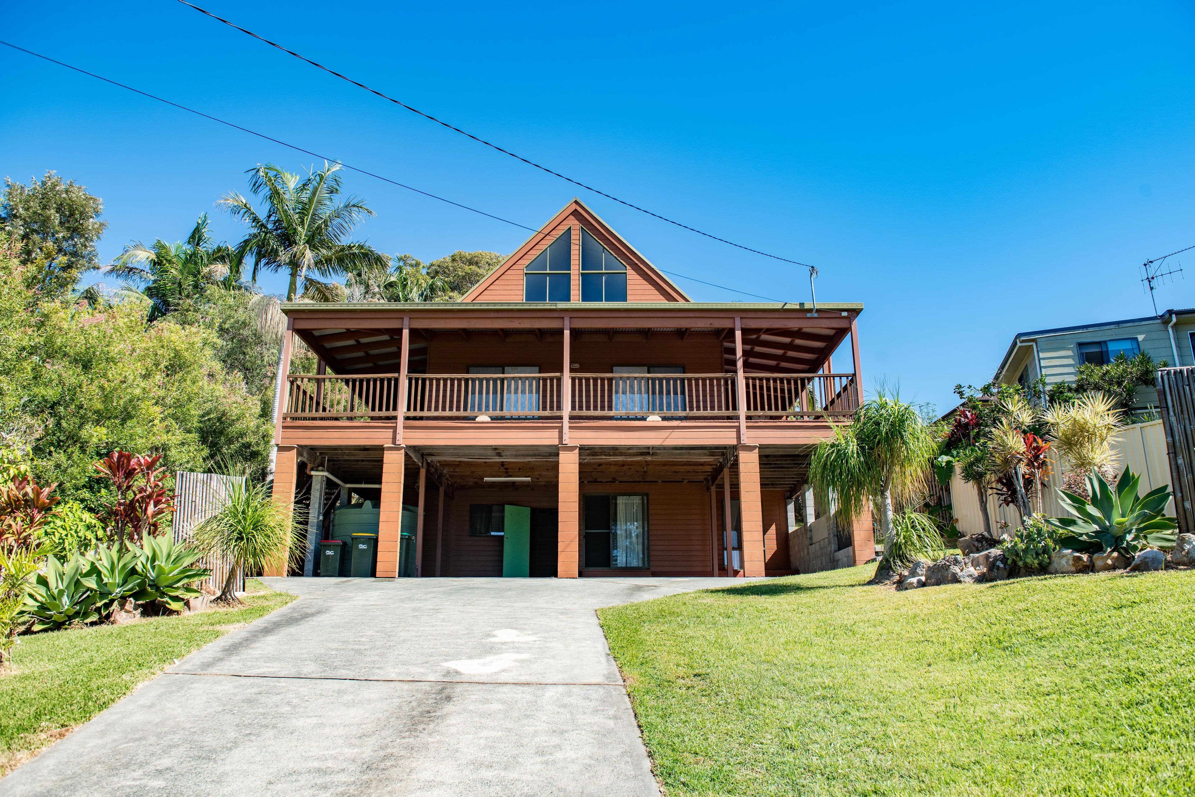 65 Seabreeze Parade, Green Point - Image 1