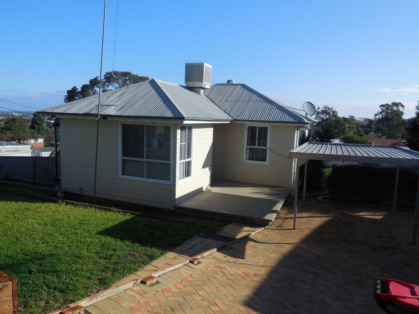 2 Charles Rigg Avenue, Parkes NSW 2870, Parkes - Image 1