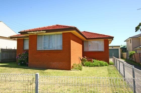 7 Barrack Avenue, BARRACK HEIGHTS NSW 2528, Barrack Heights - Image 1