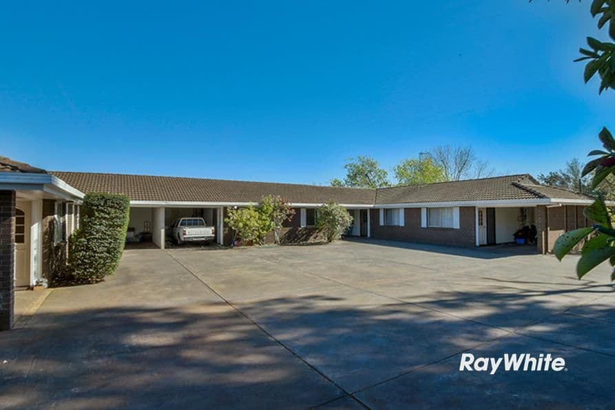 327 Hume Street, South Toowoomba QLD 4350, South Toowoomba - Image 1