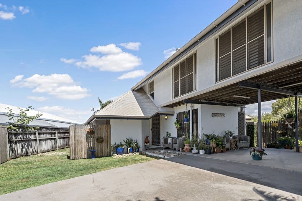 17 Glebe Place, Kirwan QLD 4817, Kirwan - Image 1