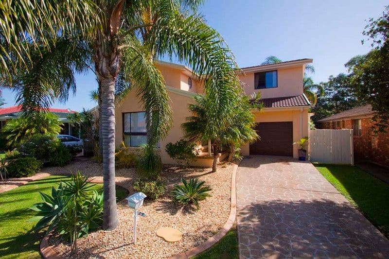 14 Ocean Beach Drive, SHELLHARBOUR NSW 2529, Shellharbour - Image 1