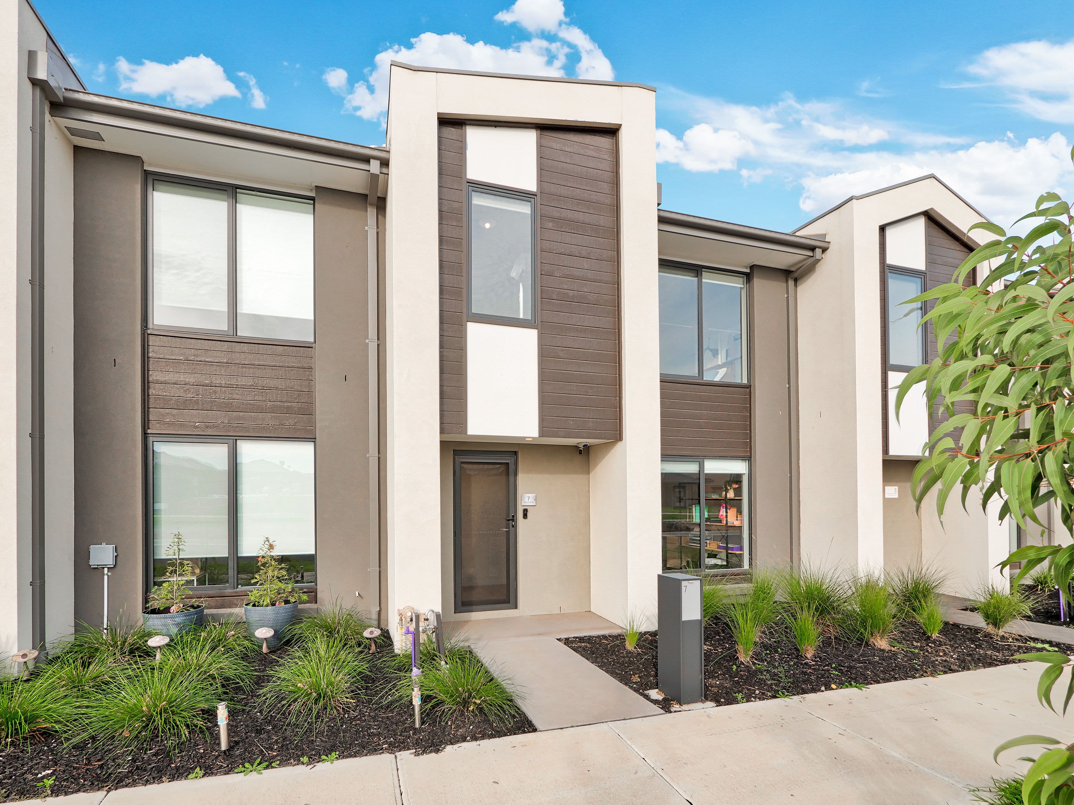7 Nirvana Way, Clyde VIC 3978, Clyde - Image 1