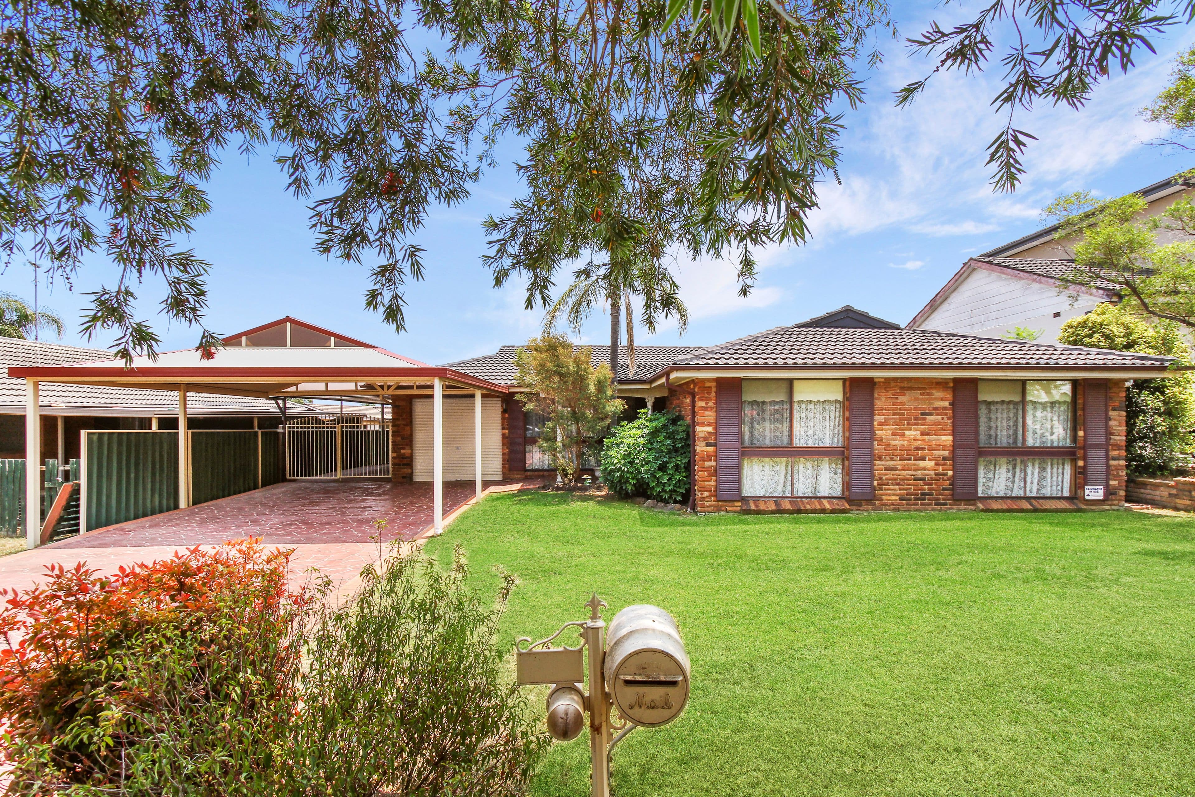 5 Dobell Circuit, St Clair - Image 1