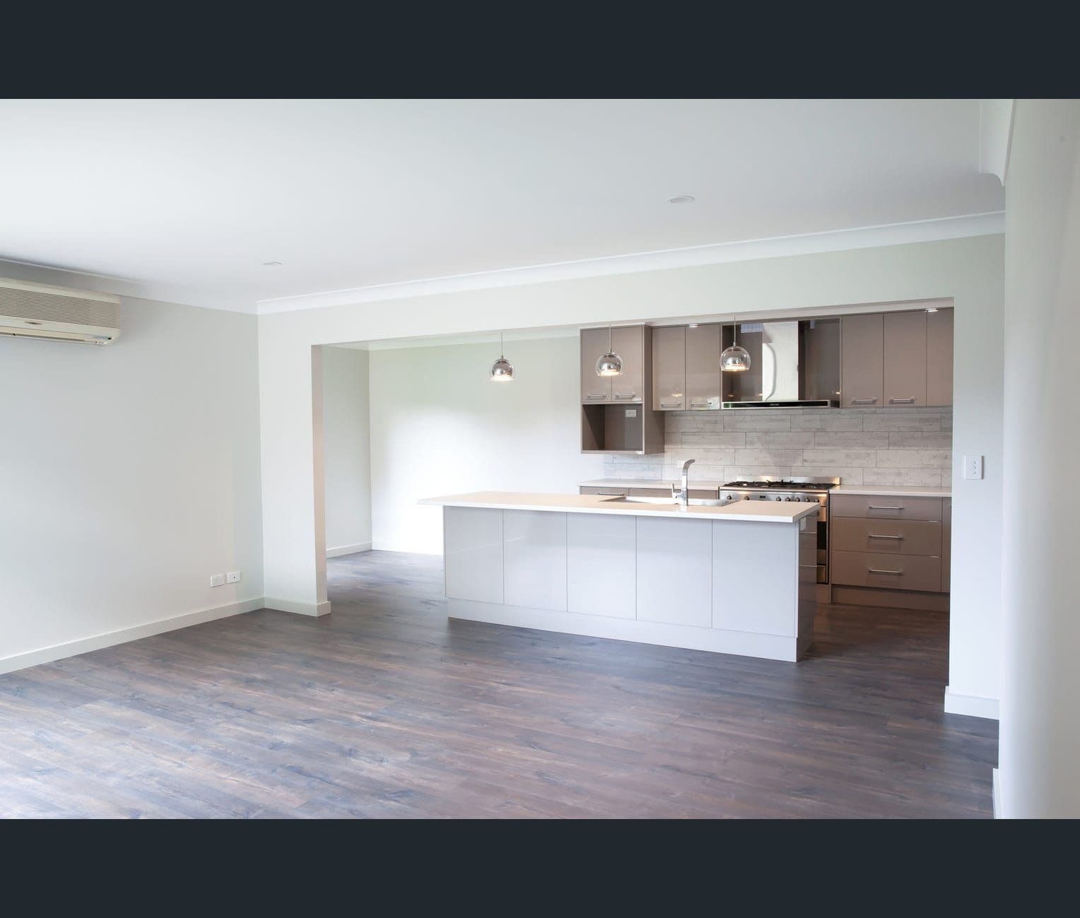 501 Kemp Street, Lavington NSW 2641, Lavington - Image 1