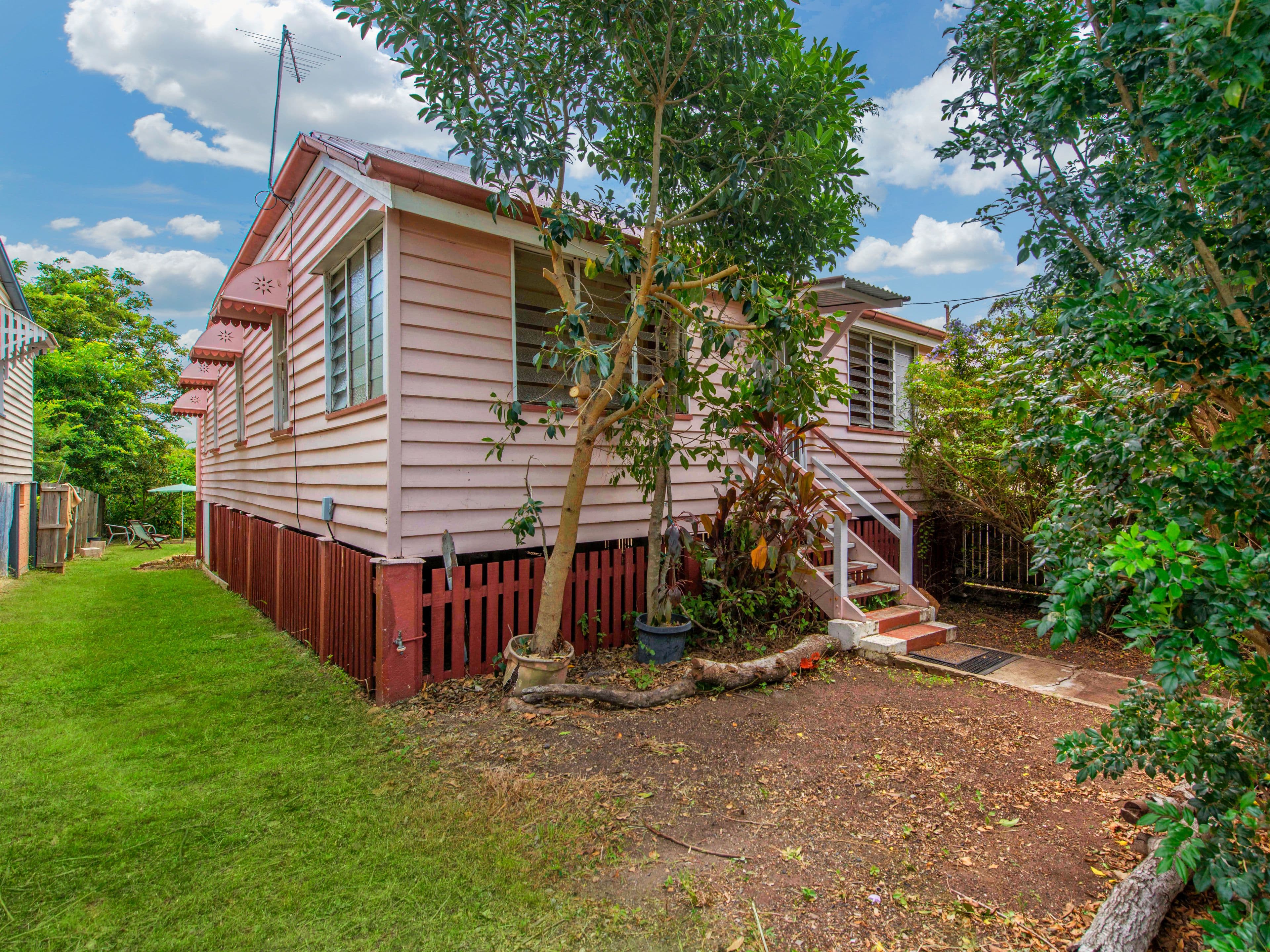 35 Caroline Street, Annerley QLD 4103, Annerley - Image 1