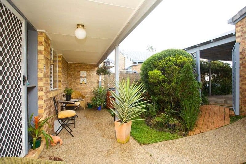 10 Rowe Close, WISHART QLD 4122, Wishart - Image 1