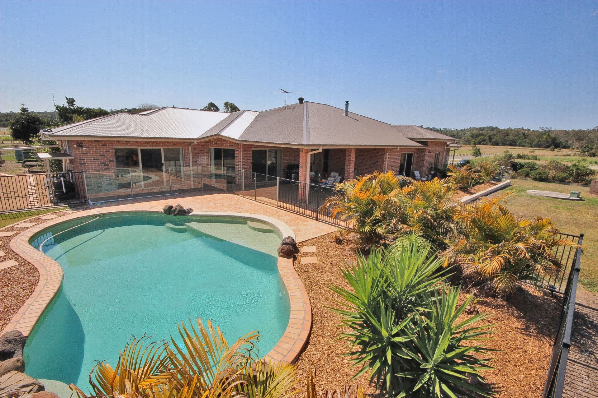 2 Sovereign Way, SAMFORD VALLEY QLD 4520, Samford Valley - Image 1