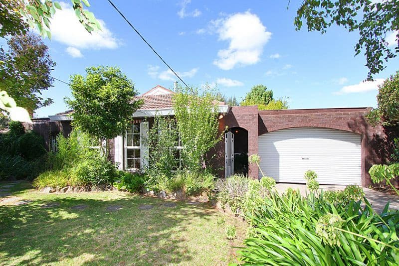 10 Cameron Court, WALLAN VIC 3756, Wallan - Image 1