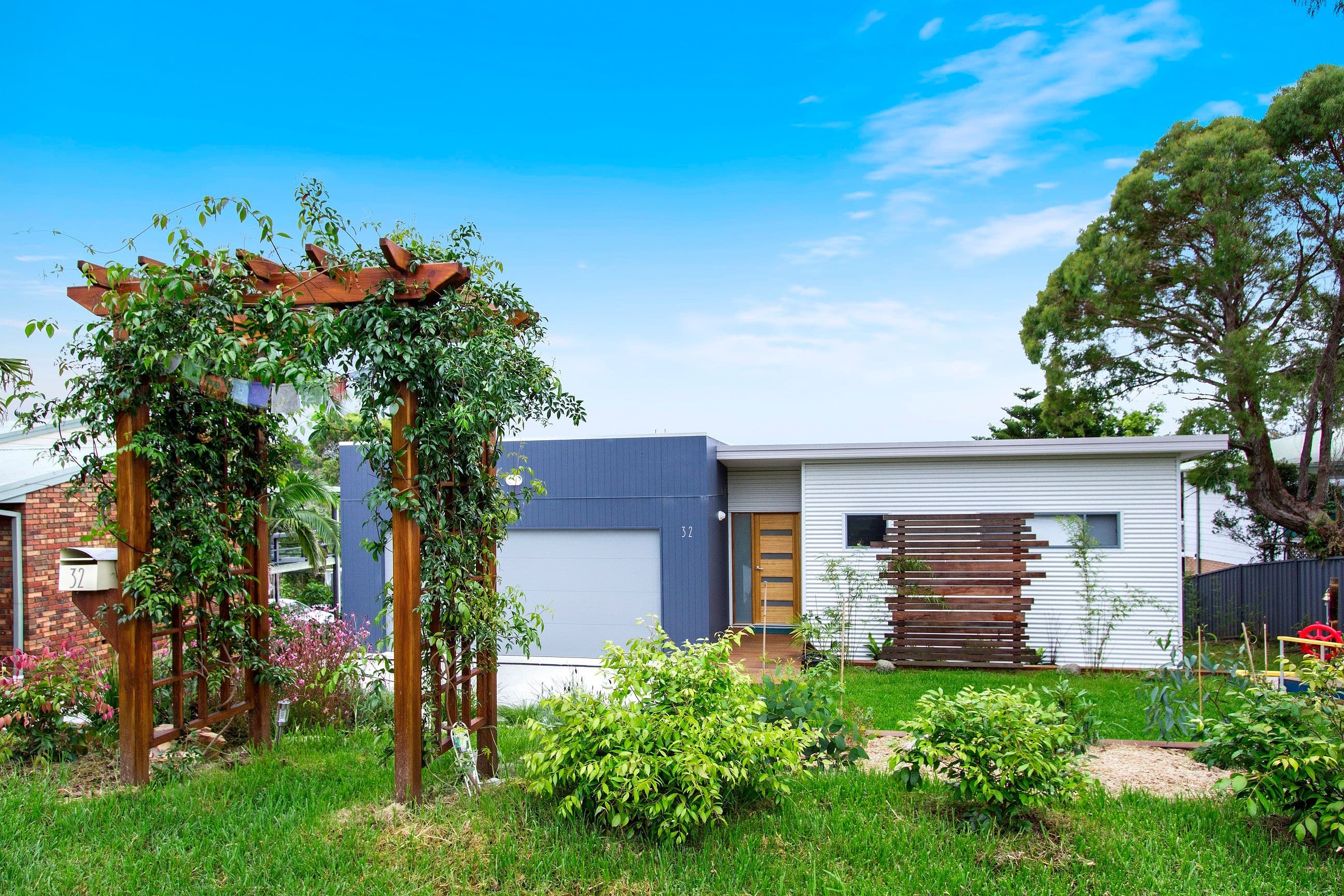32 Dell Parade, Moruya Heads - Image 1