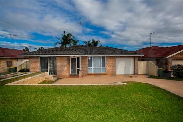 2 Gleneagles Way, GLENMORE PARK NSW 2745, Glenmore Park - Image 1