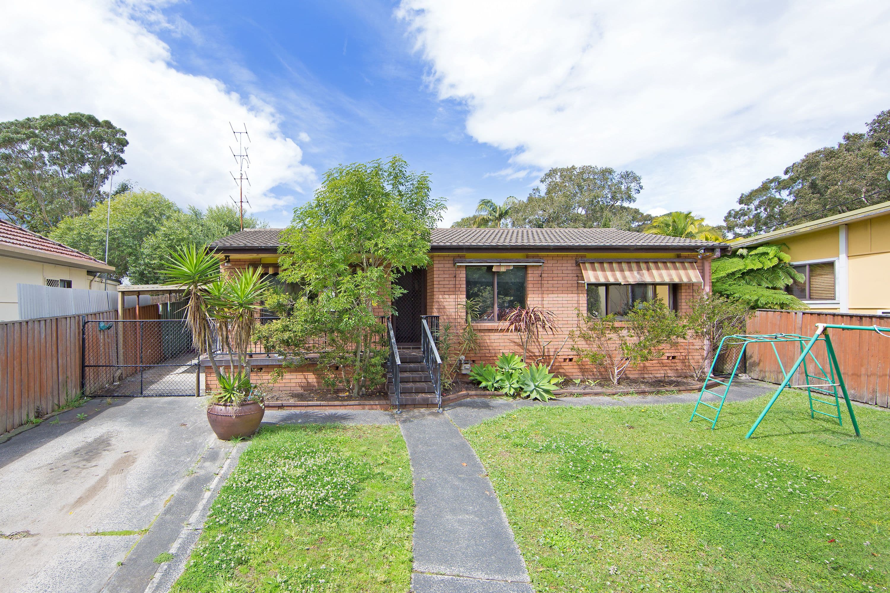714 The Entrance Road, Bateau Bay - Image 1