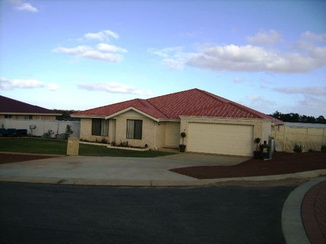 7 Rustic Court, STRATHALBYN WA 6530, Strathalbyn - Image 1