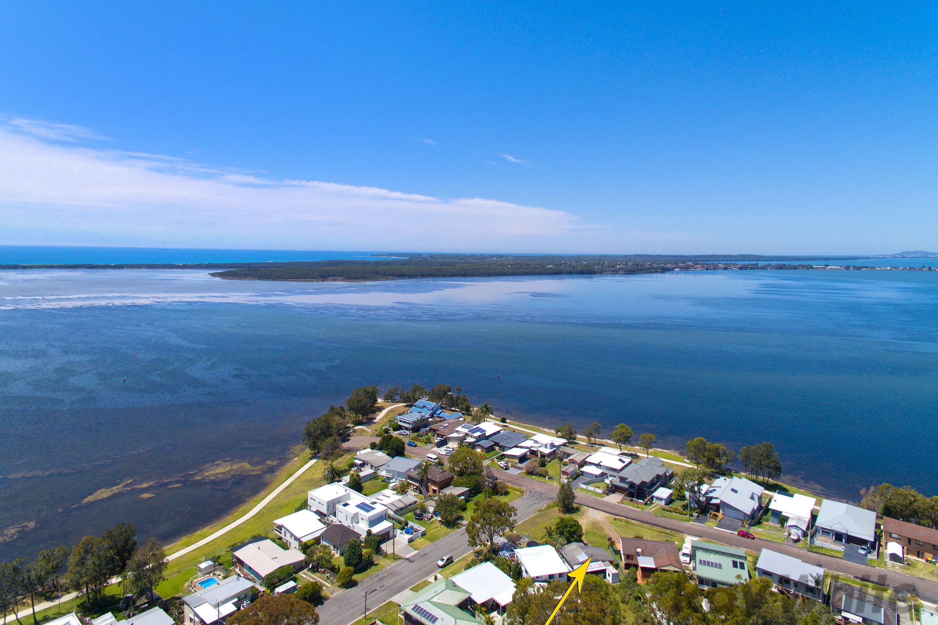 37 Woodland Parkway, Buff Point - Image 1