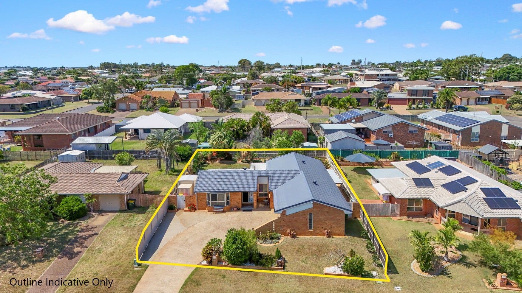 15 Santa Fe Drive, Avoca QLD 4670, Avoca - Image 1