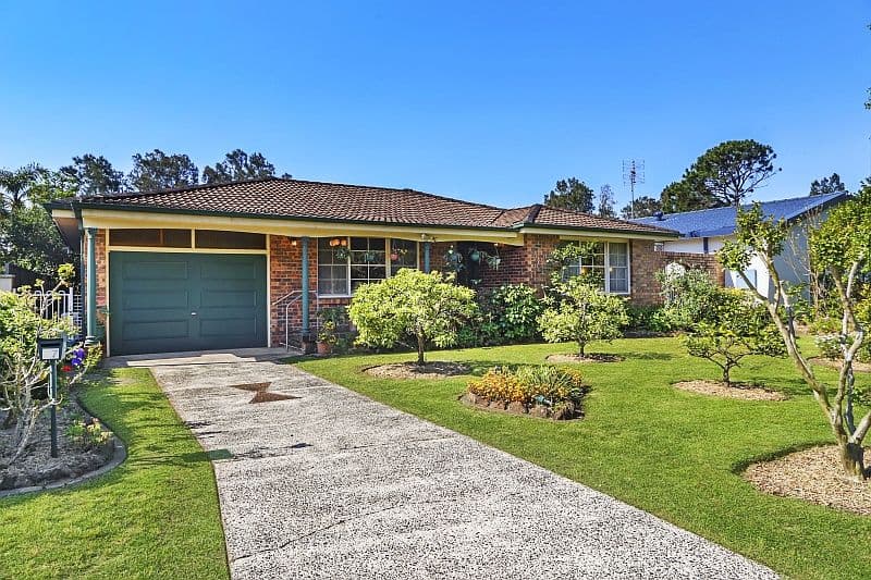 67 Bayline Drive, Point Clare - Image 1