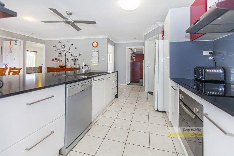8 Jacqueline Place, Wynnum West QLD 4178, Wynnum West - Image 1