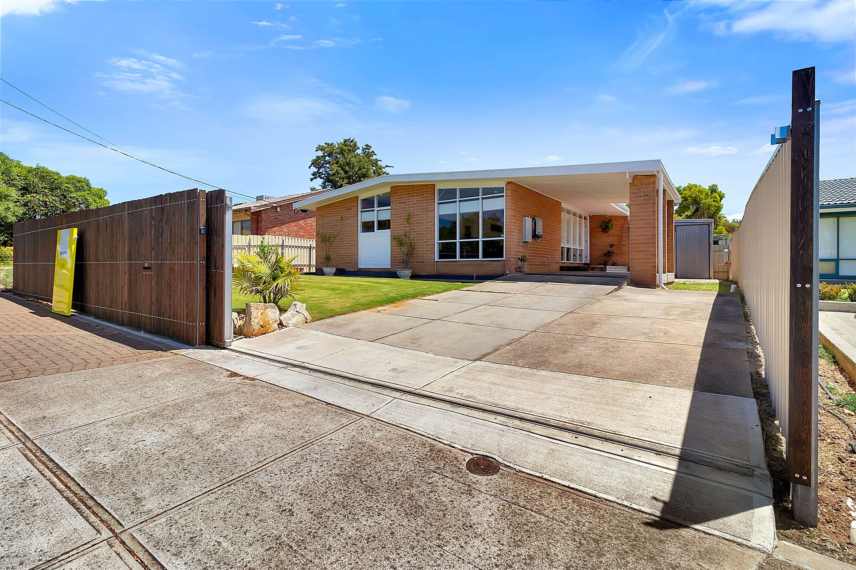 418 Montague Road, Modbury North SA 5092, Modbury North - Image 1