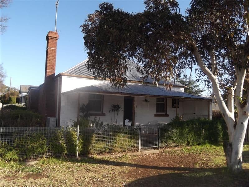 21 Railway Street, COWRA NSW 2794, Cowra - Image 1