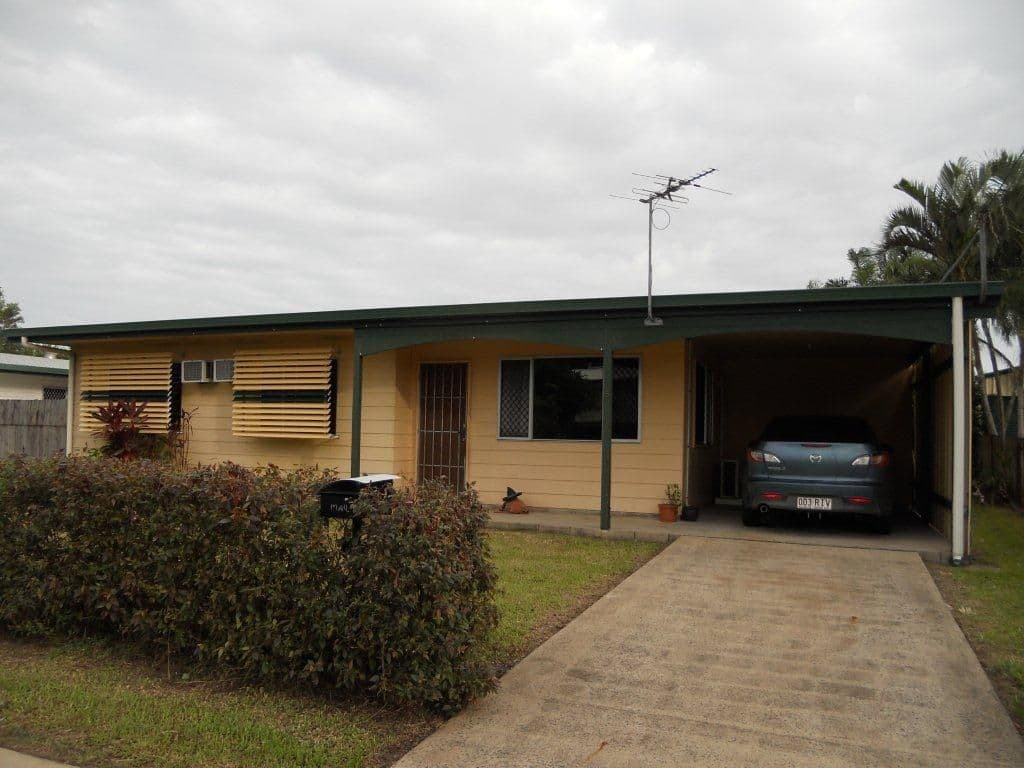5 Holmes Drive, BEACONSFIELD QLD 4740, Beaconsfield - Image 1
