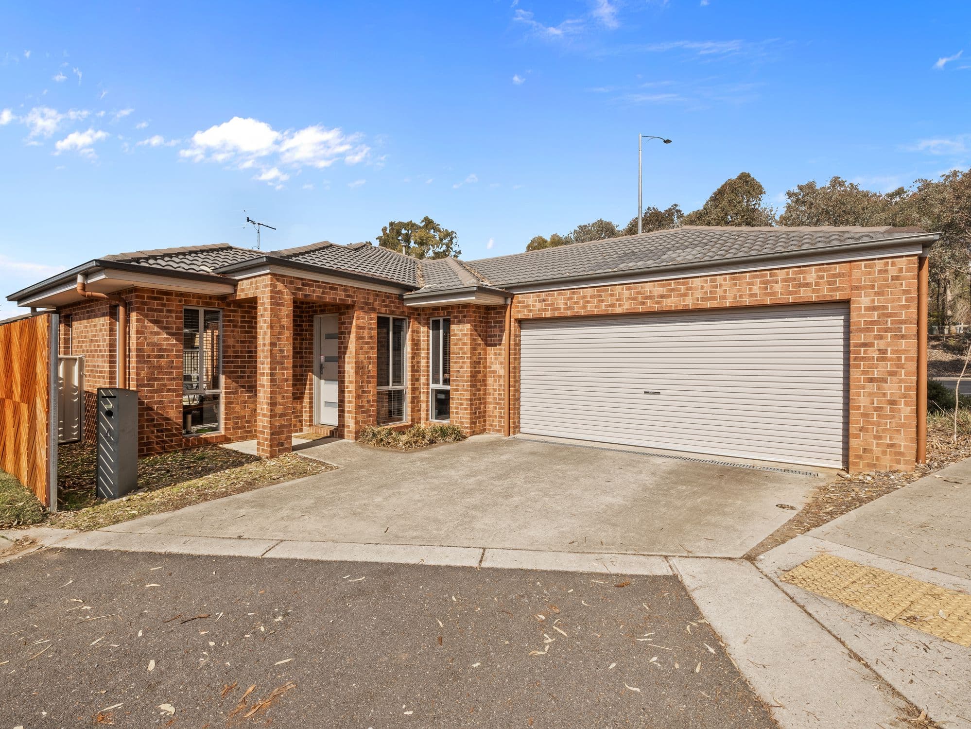 4 Macleay Court, West Wodonga VIC 3690, West Wodonga - Image 1