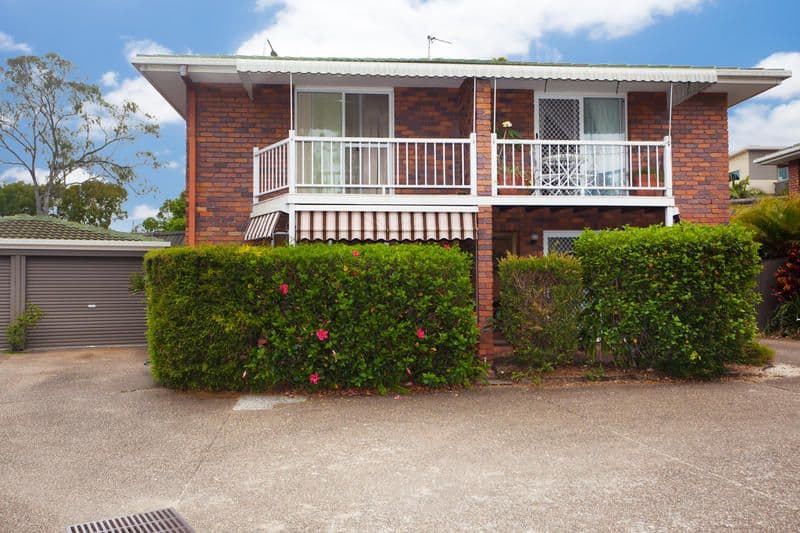 10 Hollywell Road, BIGGERA WATERS QLD 4216, Biggera Waters - Image 1