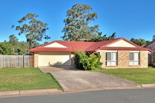 10 Schafer Court, Edens Landing QLD 4207, Edens Landing - Image 1